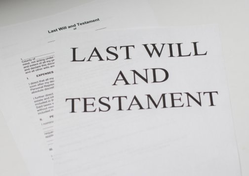 Photo of document with text saying "LAST WILL AND TESTAMENT"